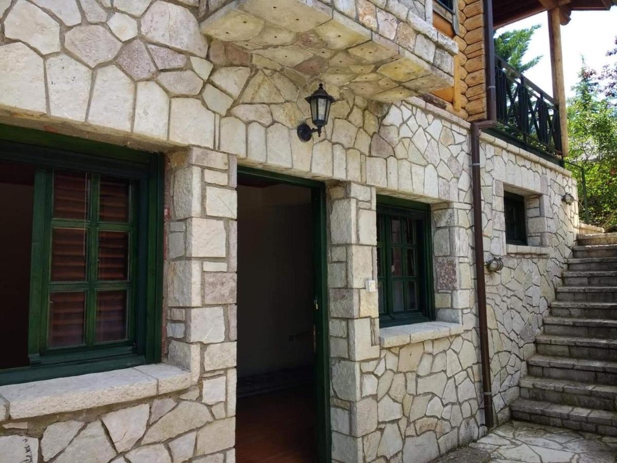 Villa House On The Mountain Eptálofos Exterior foto